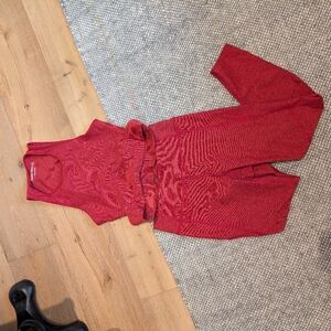 Outdoor Voices Bundle: 2 Leggings + 2 Sports bra Tops